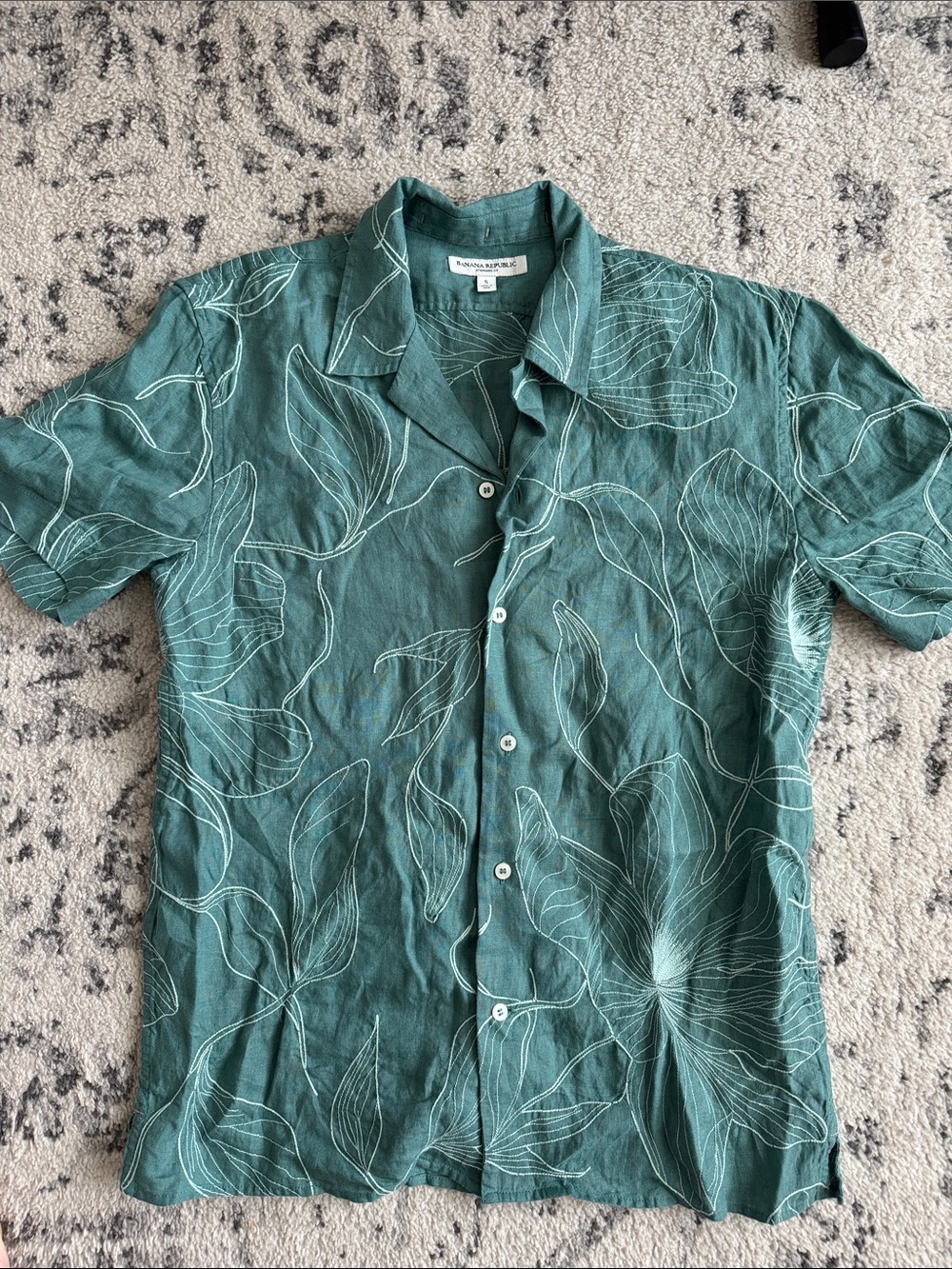 Banana Republic Teal Green Botanical Short-Sleeve Button-Up Shirt